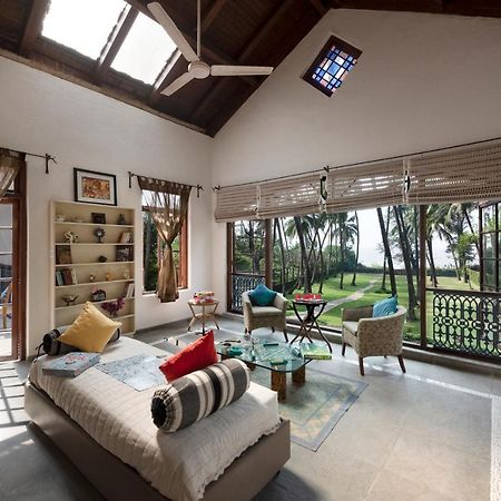 Saffronstays Thalassea, Alibaug - Picturesque Sea-Facing Villa With Colonial Decor Алібаґ Екстер'єр фото